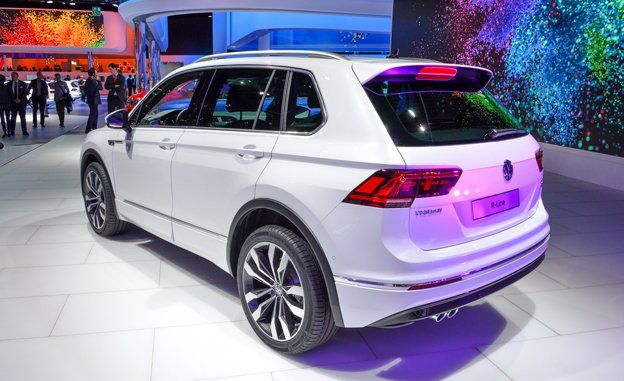 2017 Volkswagen Tiguan Photos And Info News Car Driver