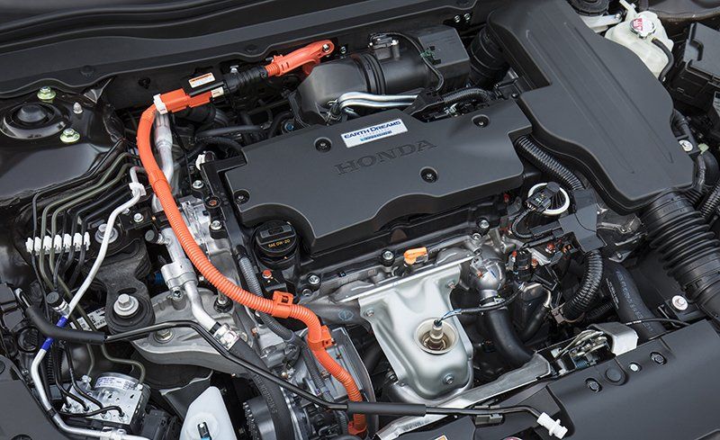 2018 Honda Accord Hybrid First Drive Review Car And Driver
