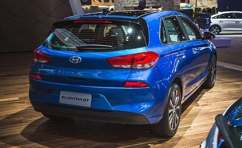 2018 Hyundai Elantra Gt Hatchback Photos And Info 8211 News Michael Simari The Manufacturer Elantra Gt S