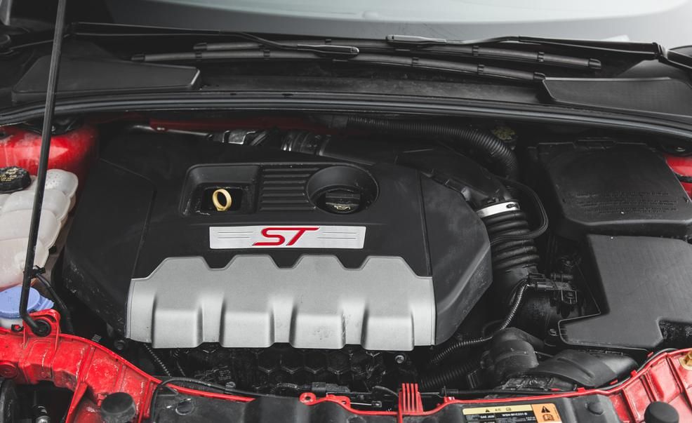 2018 Ford Focus St Reviews Ford Focus St Price Photos And Specs
