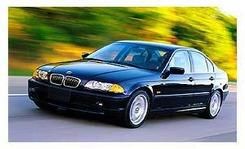 Bmw 330i The Most Obvious Difference Between Base 330i And 328i Is Additional 590 That S You Six 496 5cc Cylinders Instead Of 465