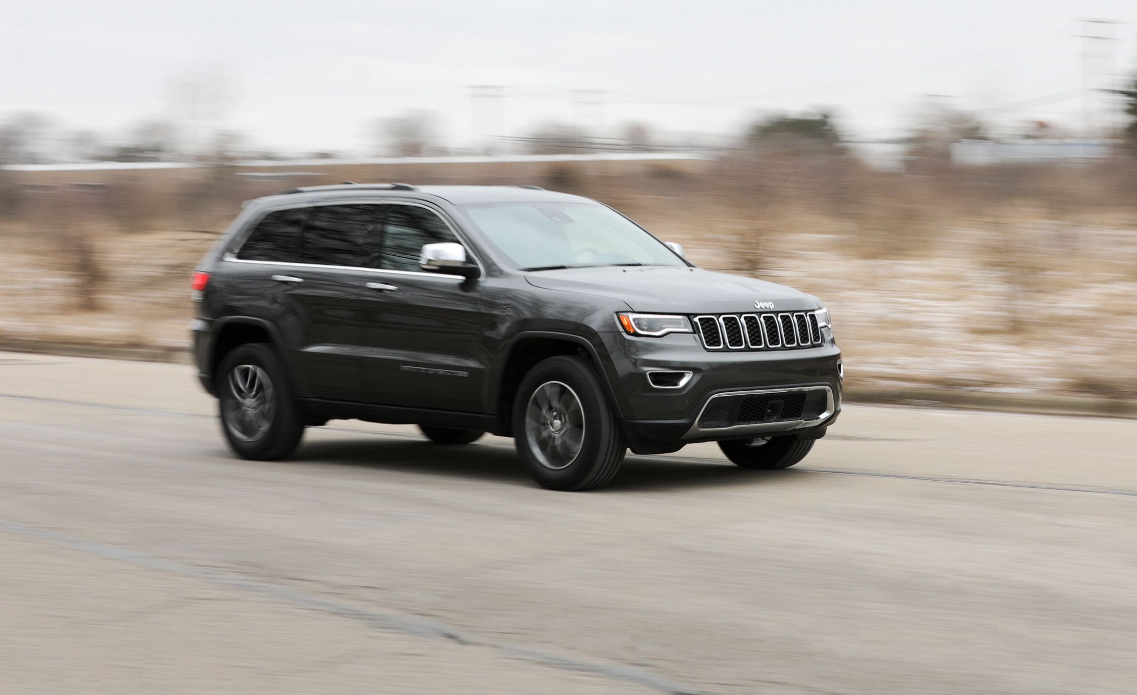 gas tank size for 2018 jeep grand cherokee