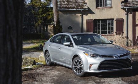 2016 Toyota Avalon Hybrid Test Review Car And Driver Engine And Transmission