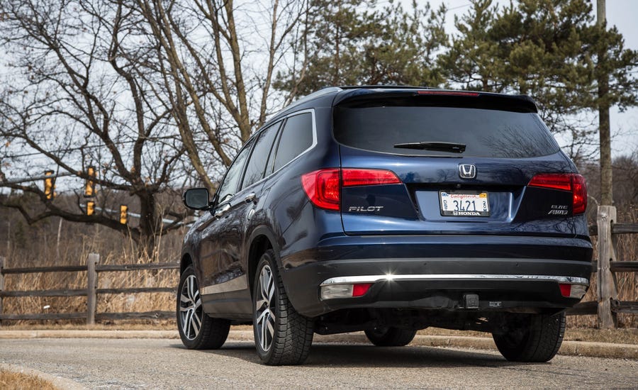 2017-Honda-Pilot-|-Cargo-Space-and-Storage-Review-|-Car-...