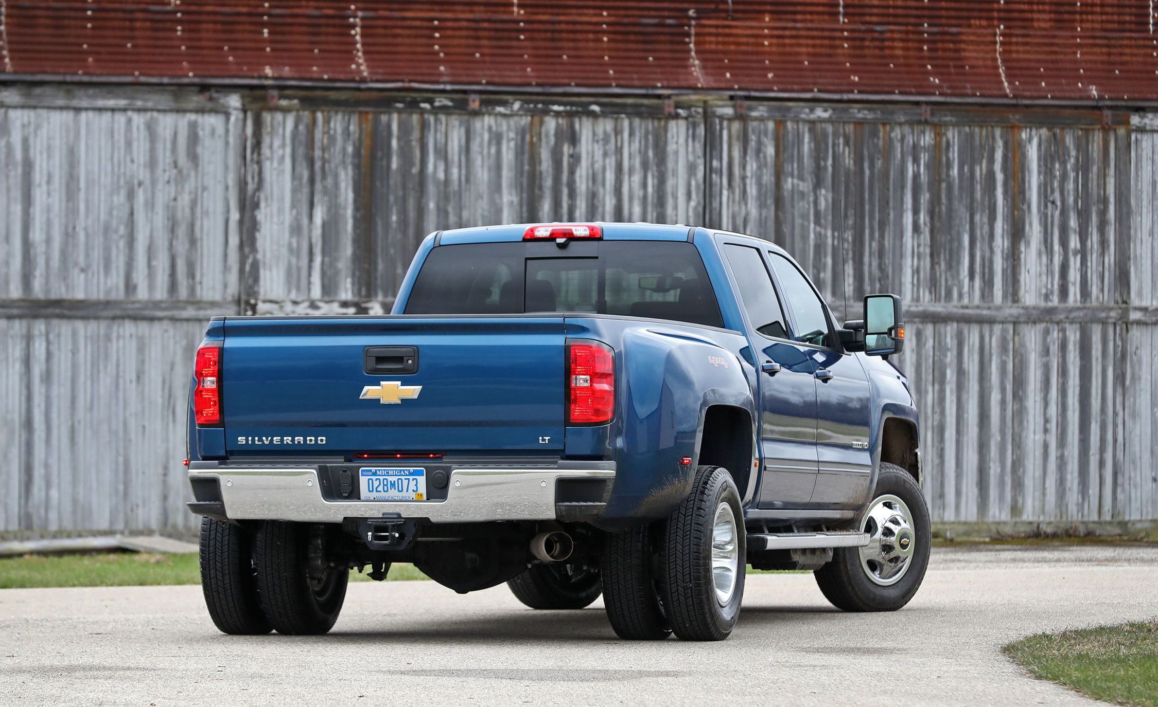 2017 Chevrolet Silverado Hd Duramax Sel Drive Review Car And 2017 Chevrolet Silverado Hd Duramax Sel Drive Review Car And Driver