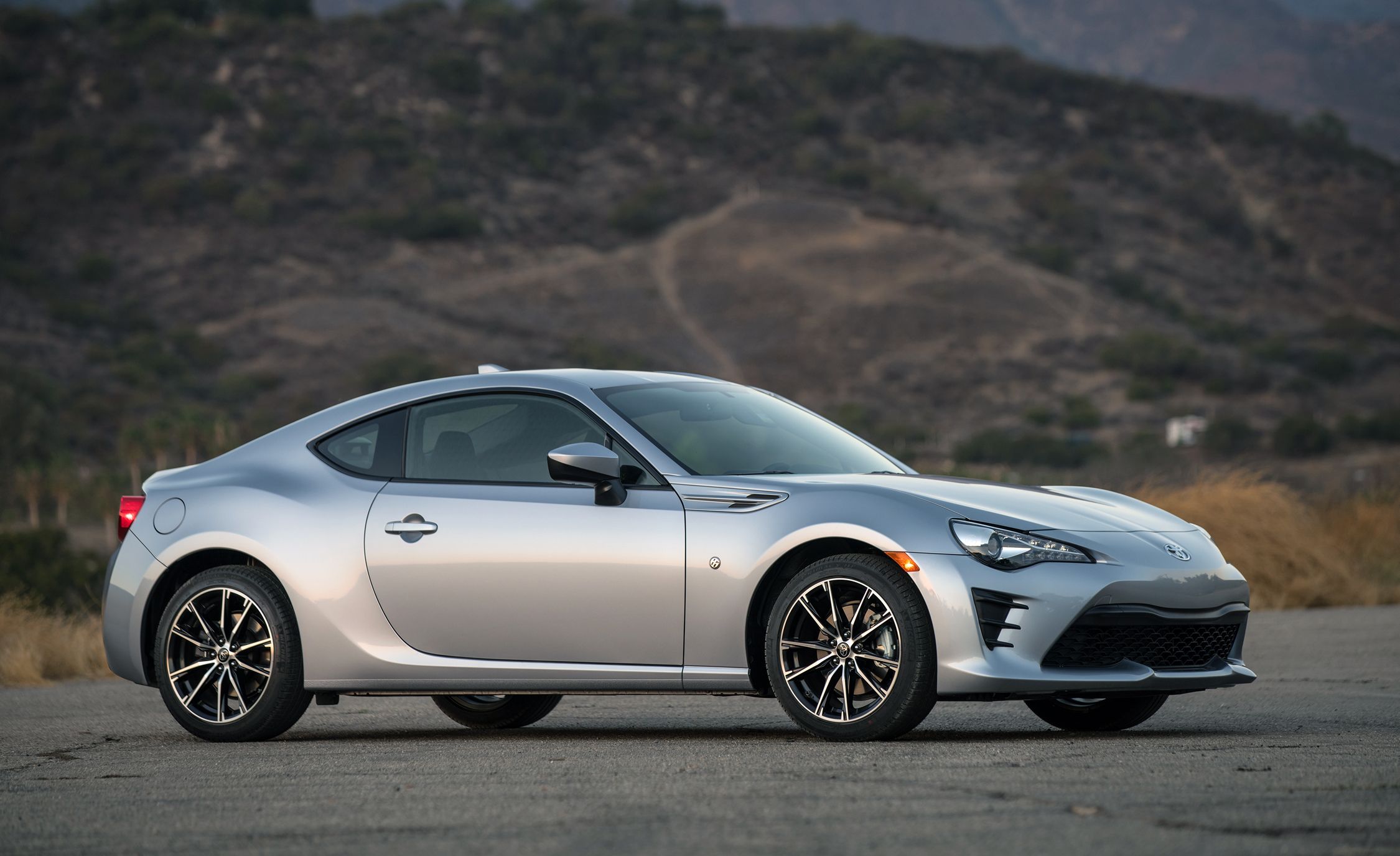 2017 Toyota 86 Manual Tested Review Car And Driver