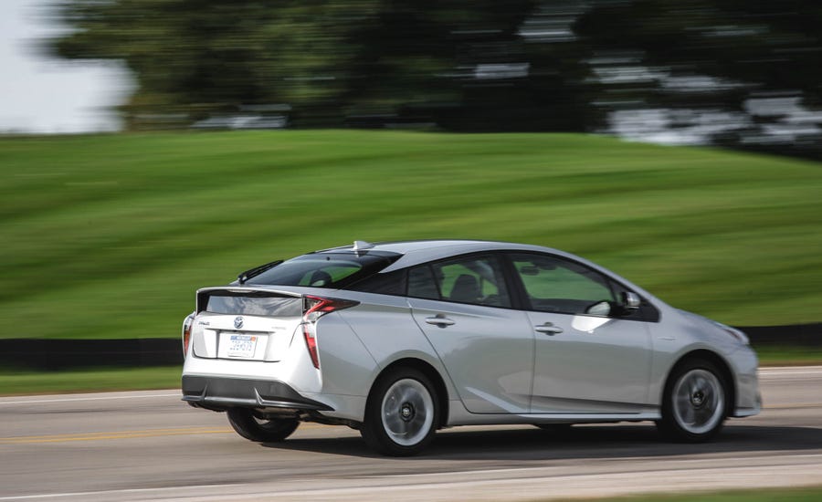 2017 Toyota Prius | Warranty Review | Car and Driver