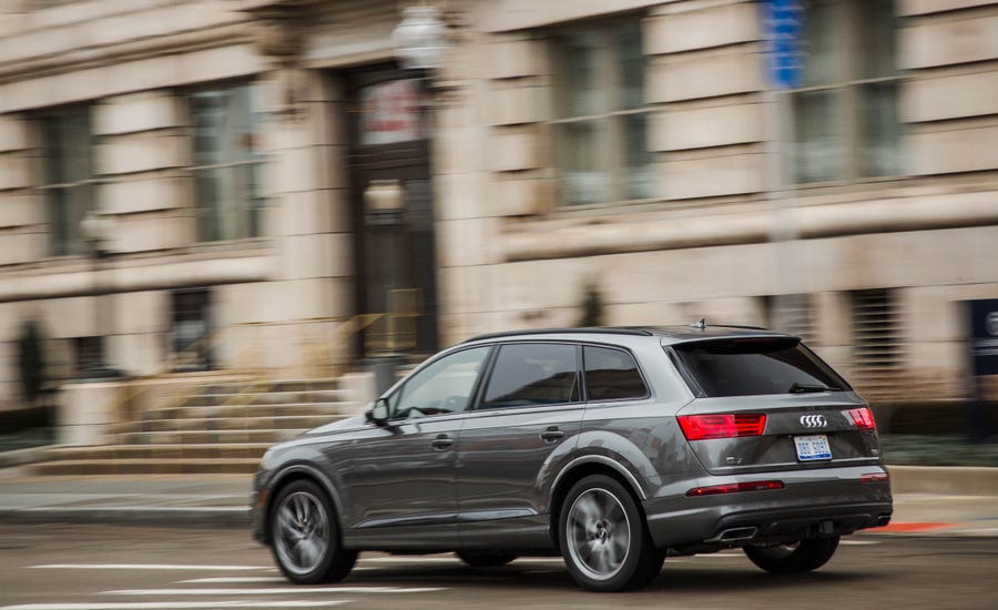 2017 Audi Q7 In Depth Model Review Car And Driver Warranty