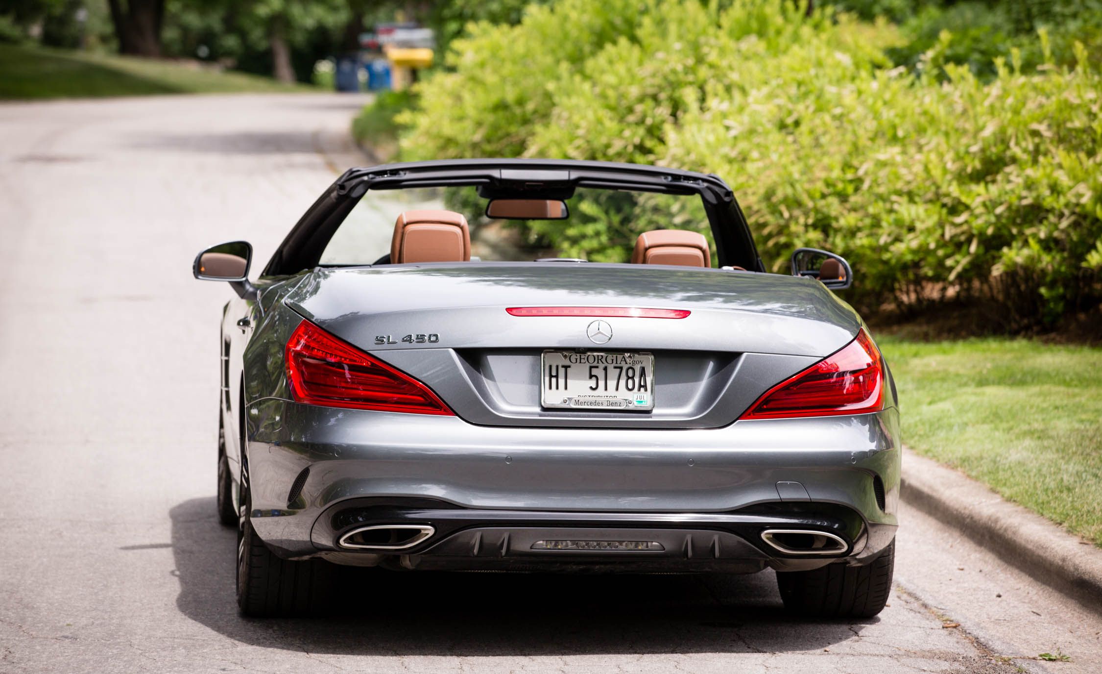 2017 Mercedes Benz Sl Cl In Depth Model Review Car And Driver