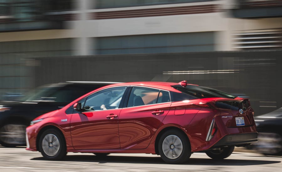 2018 Toyota Prius Prime Warranty Review Car And Driver