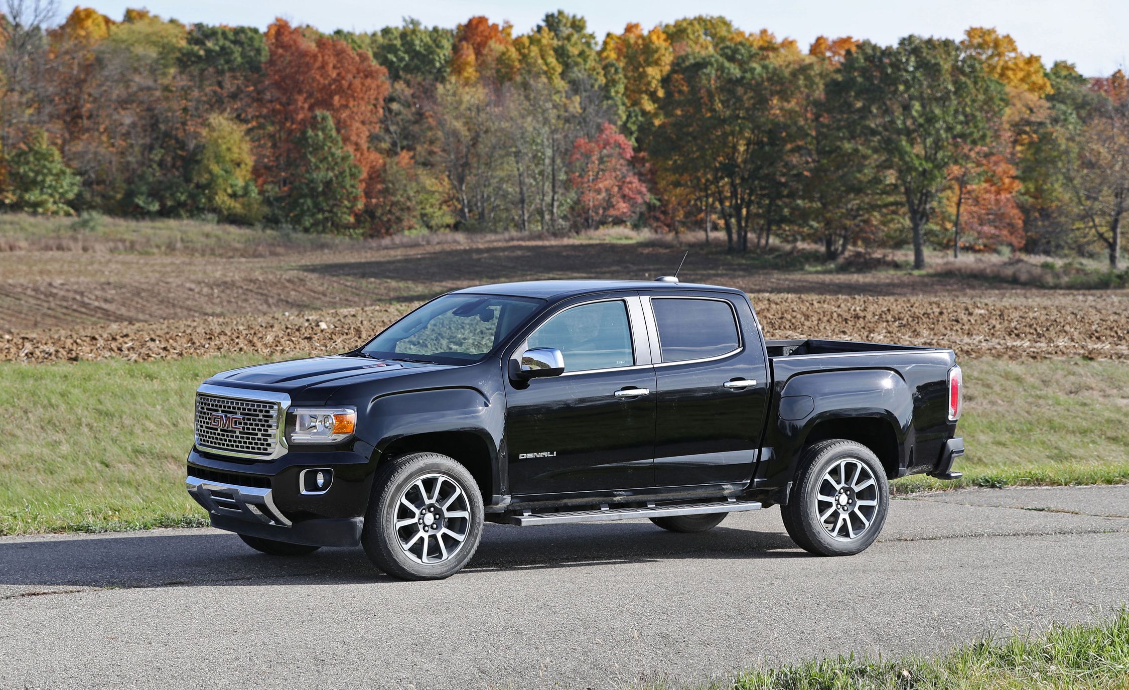 2018 GMC Canyon | Exterior Review | Car and Driver