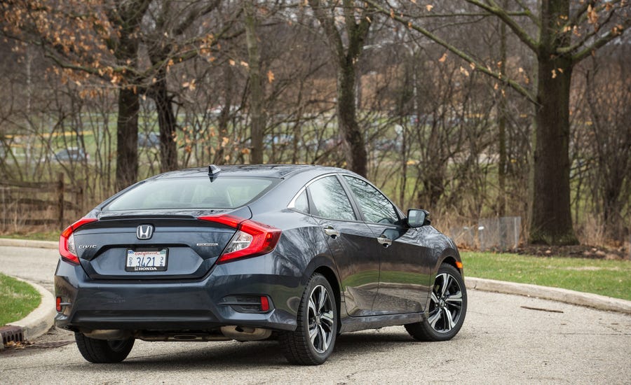 Honda Civic Review Car And Driver Honda Civic Review Car And Driver