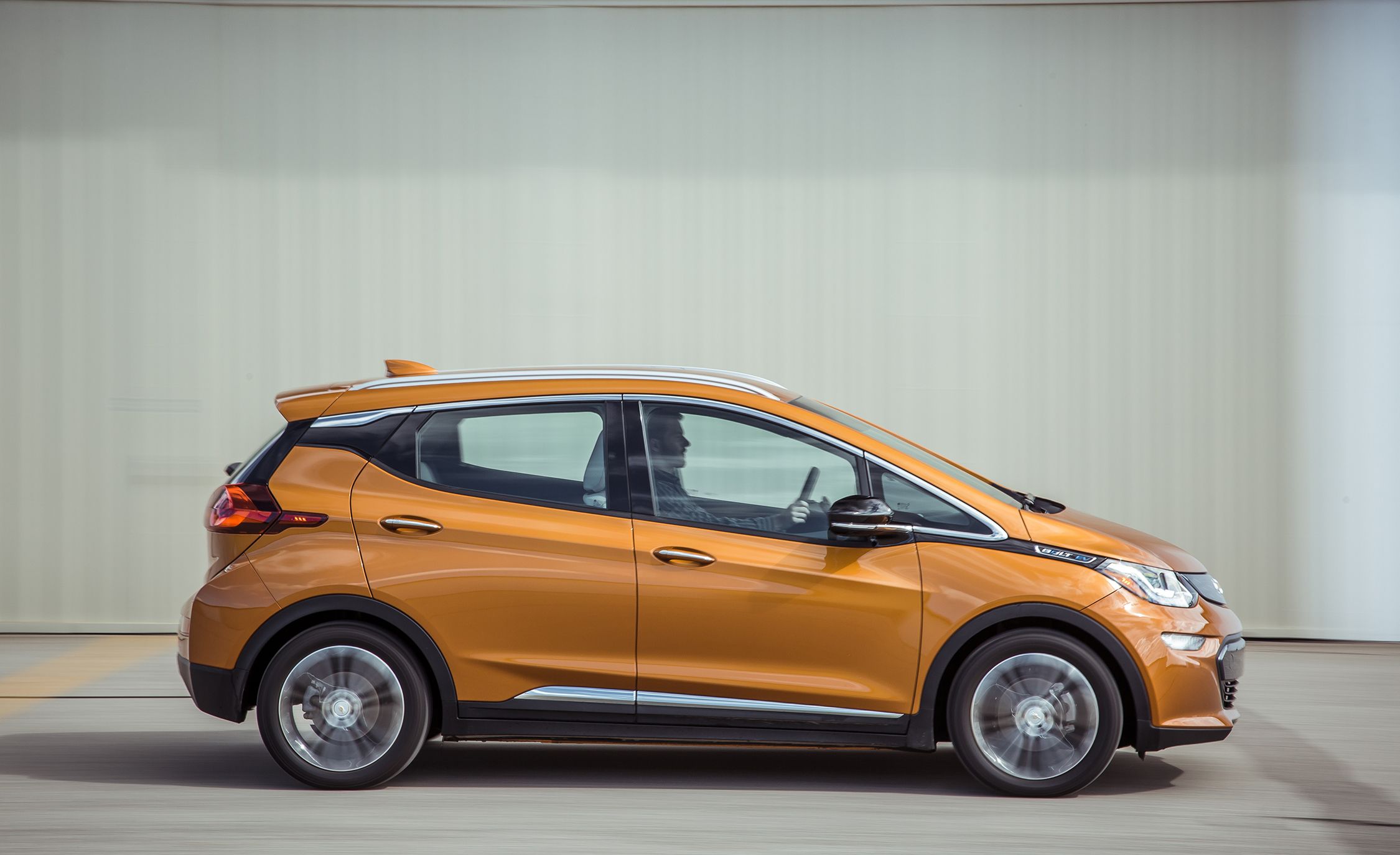 2018 Chevrolet Bolt EV | Performance And Driving Impressions Review ...