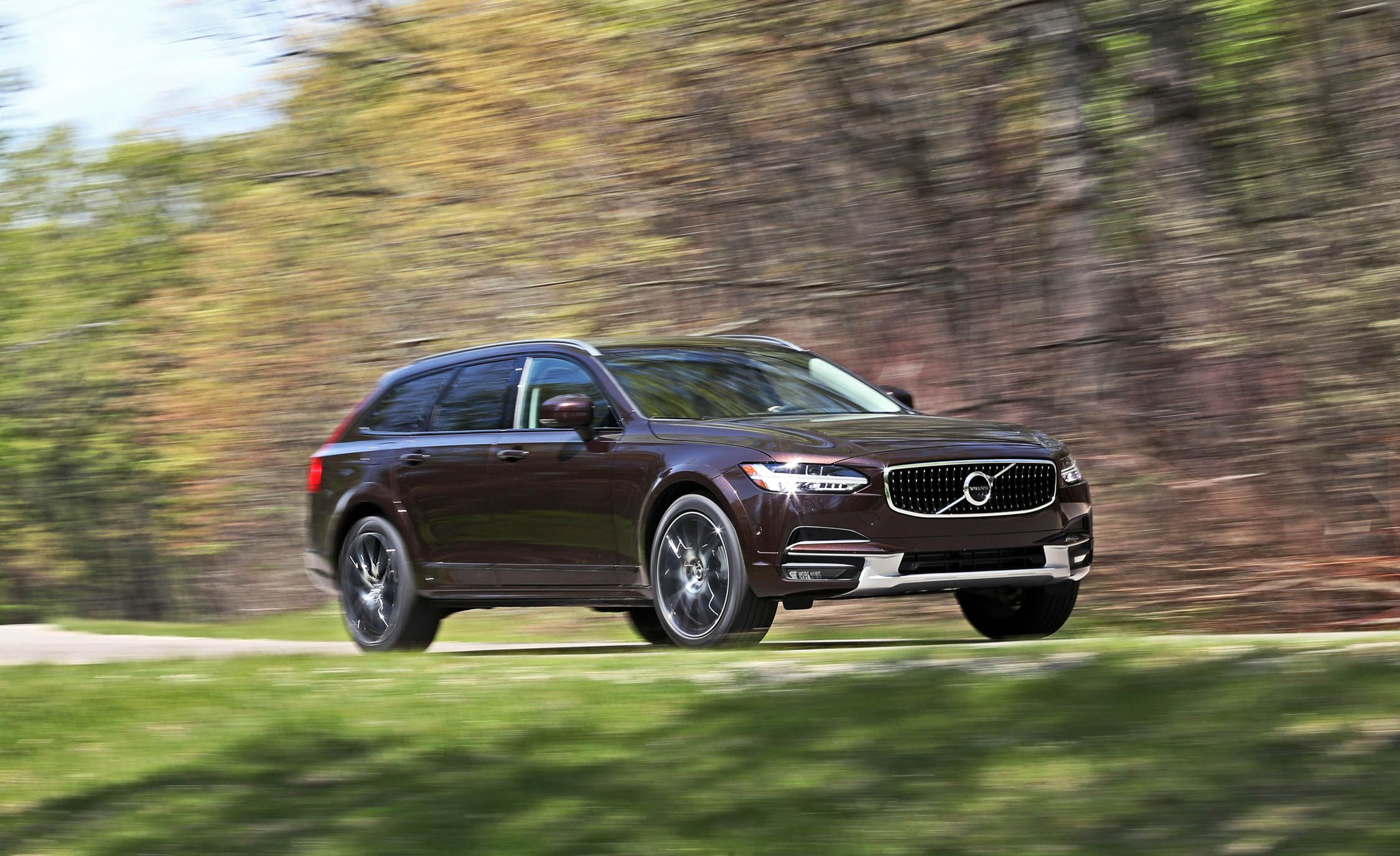 2018 Volvo V90 V90 Cross Country Performance And Driving