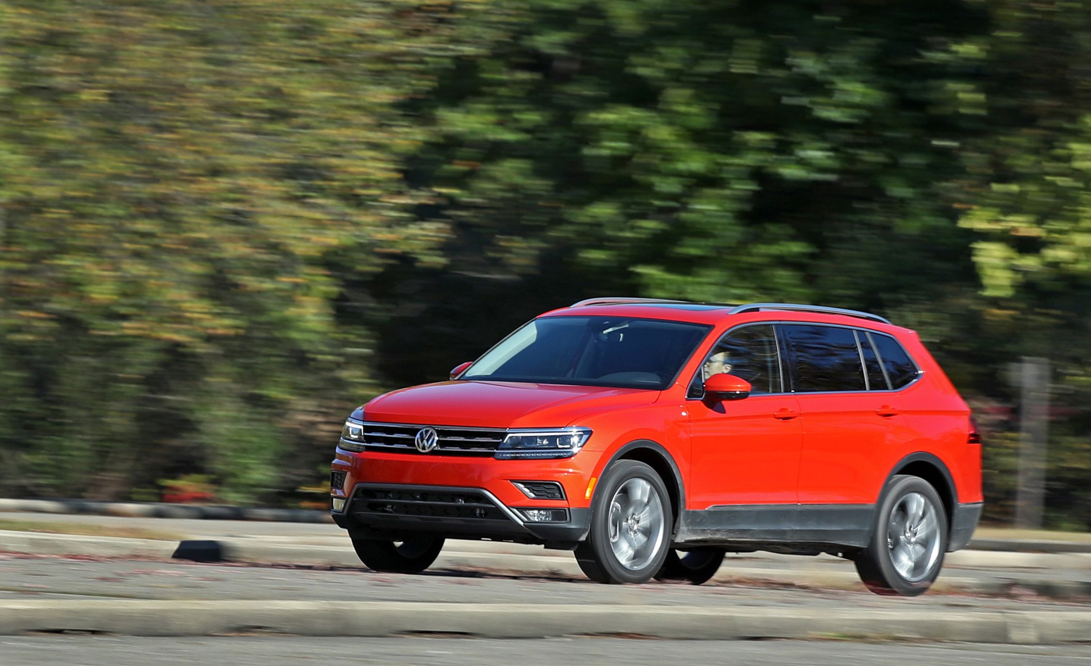 2018 Volkswagen Tiguan | Car-Net Infotainment Review | Car ...