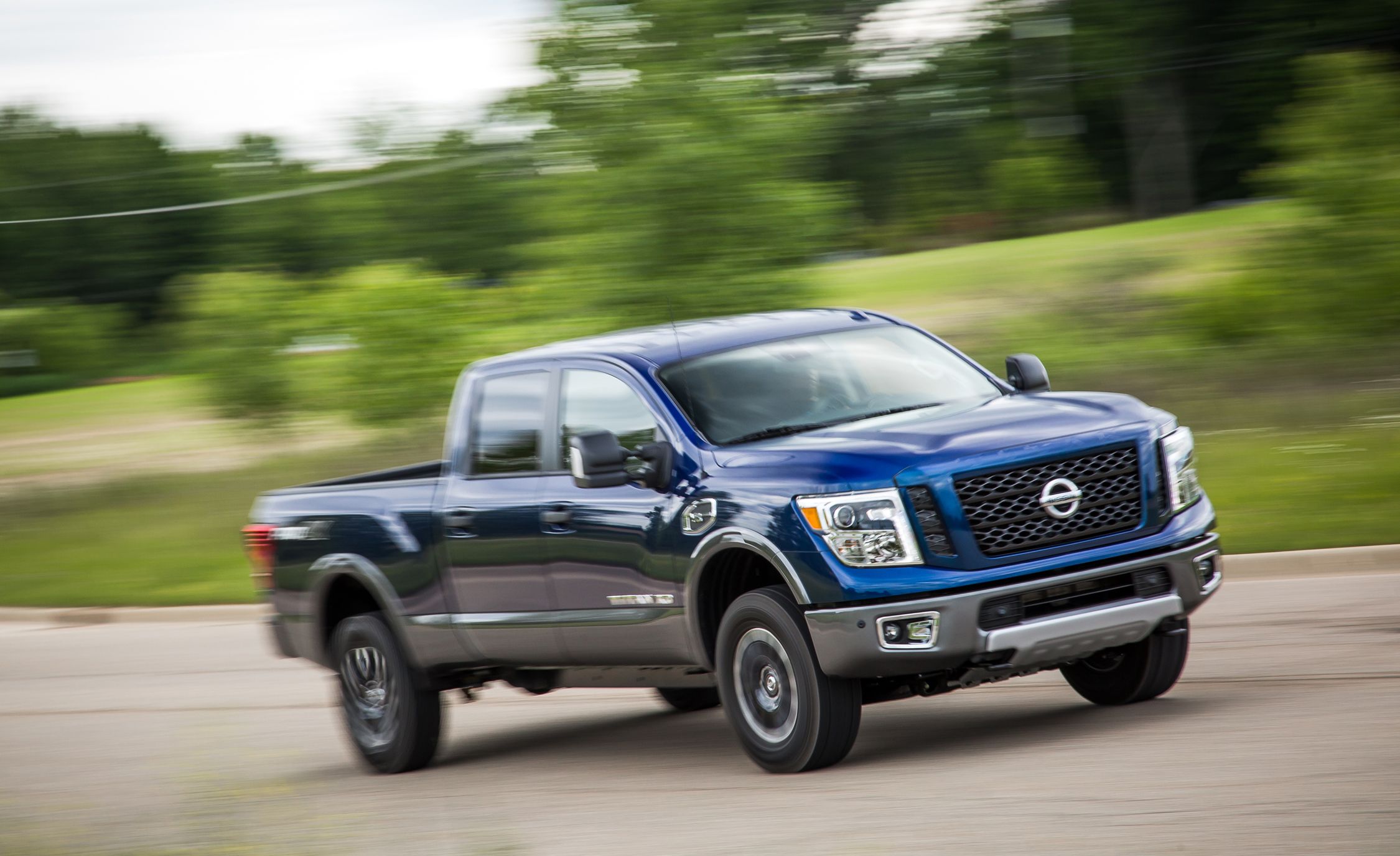 2016 Nissan An Xd Long Term Test Review Car And Driver