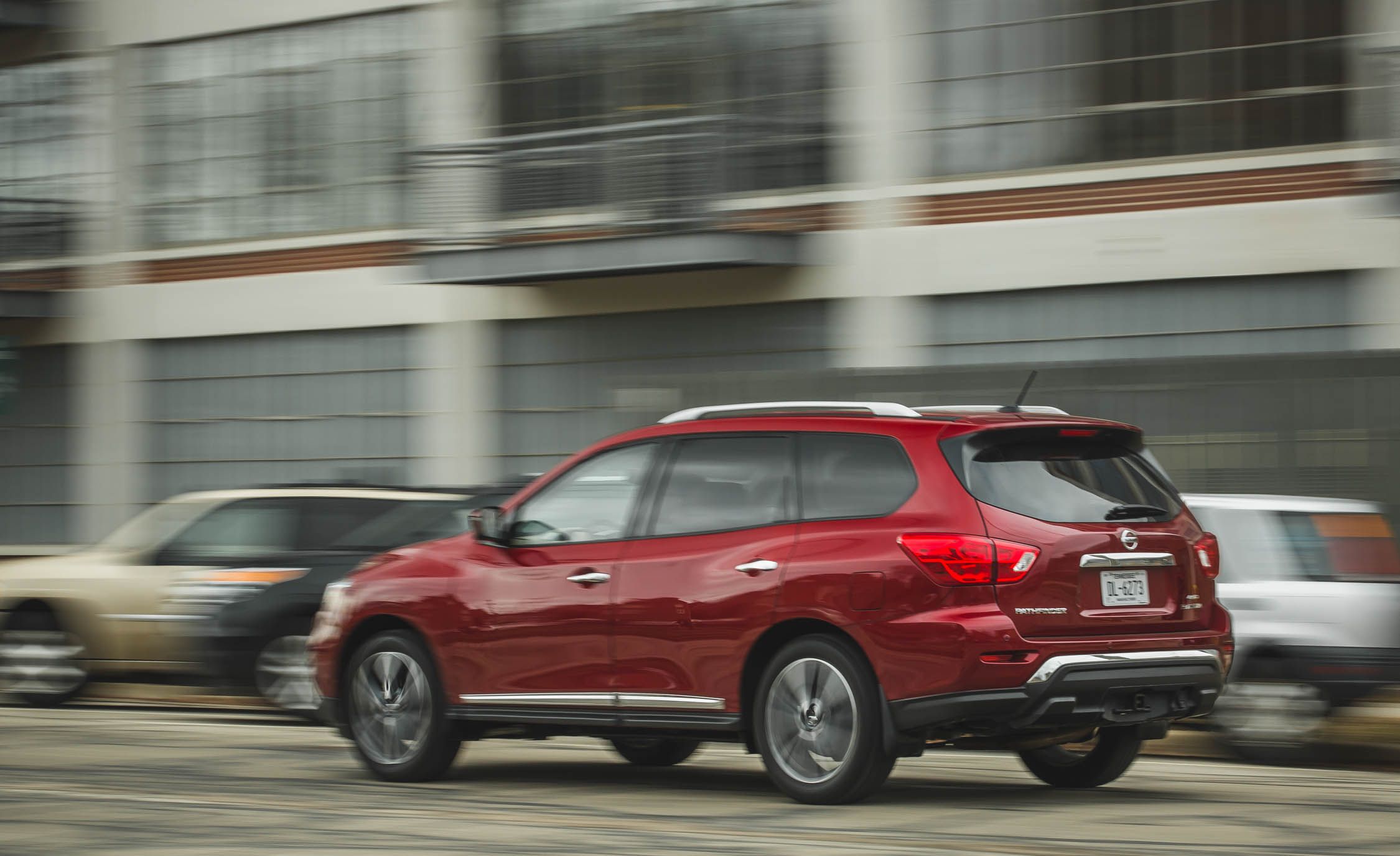 New features Nissan Pathfinder, quality assessment, test drive. Nissan Pathfinder: An Overview New features Nissan Pathfinder, quality assessment, test drive. Nissan Pathfinder: An Overview