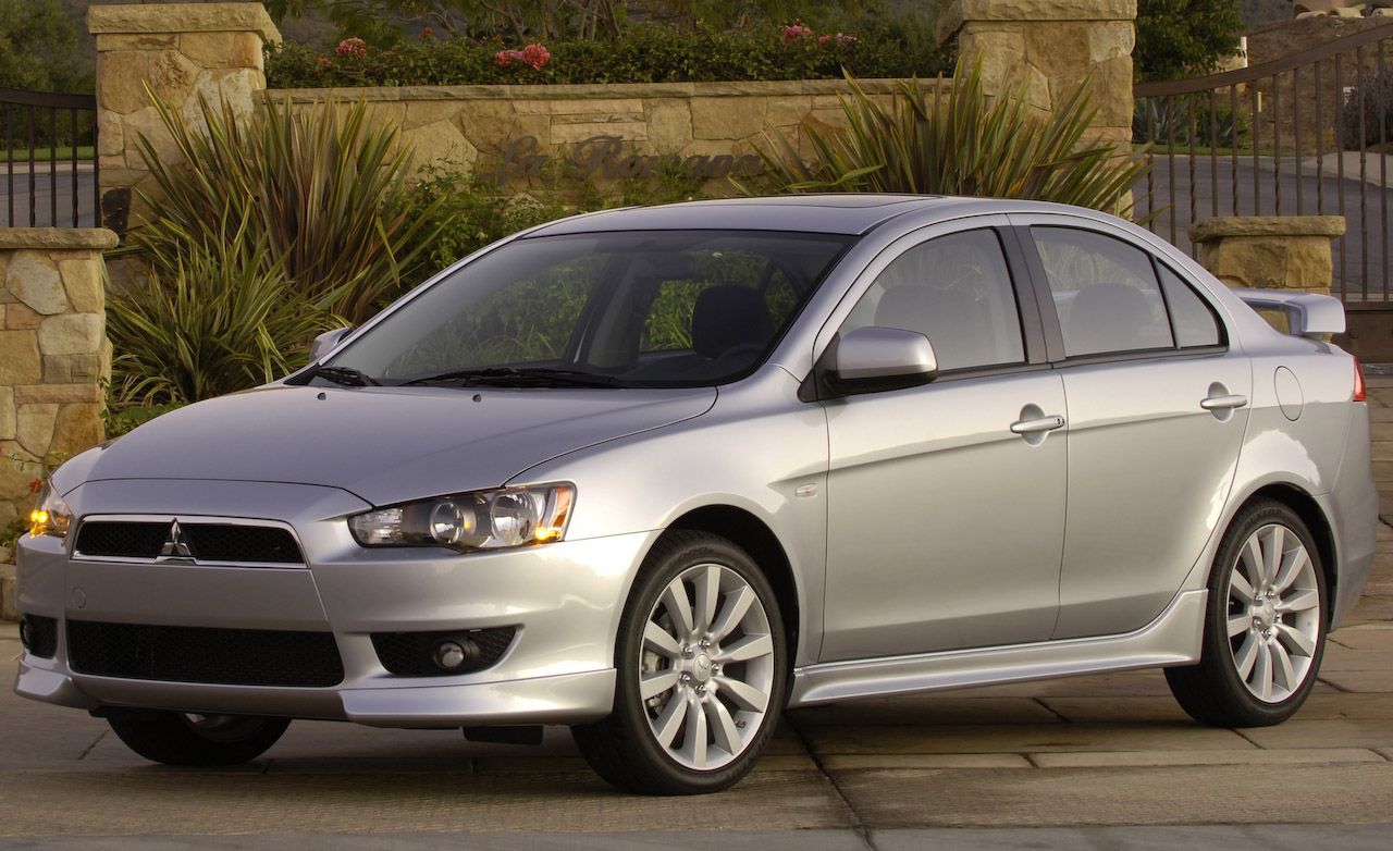 2009 Mitsubishi Lancer DE 4dr Sdn Man Features And Specs