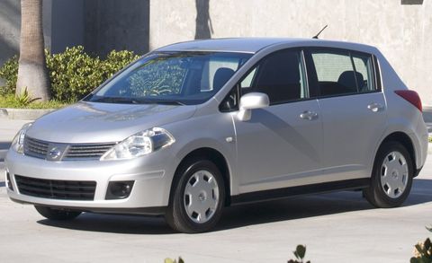 2009 Nissan Versa 5-door hatchback