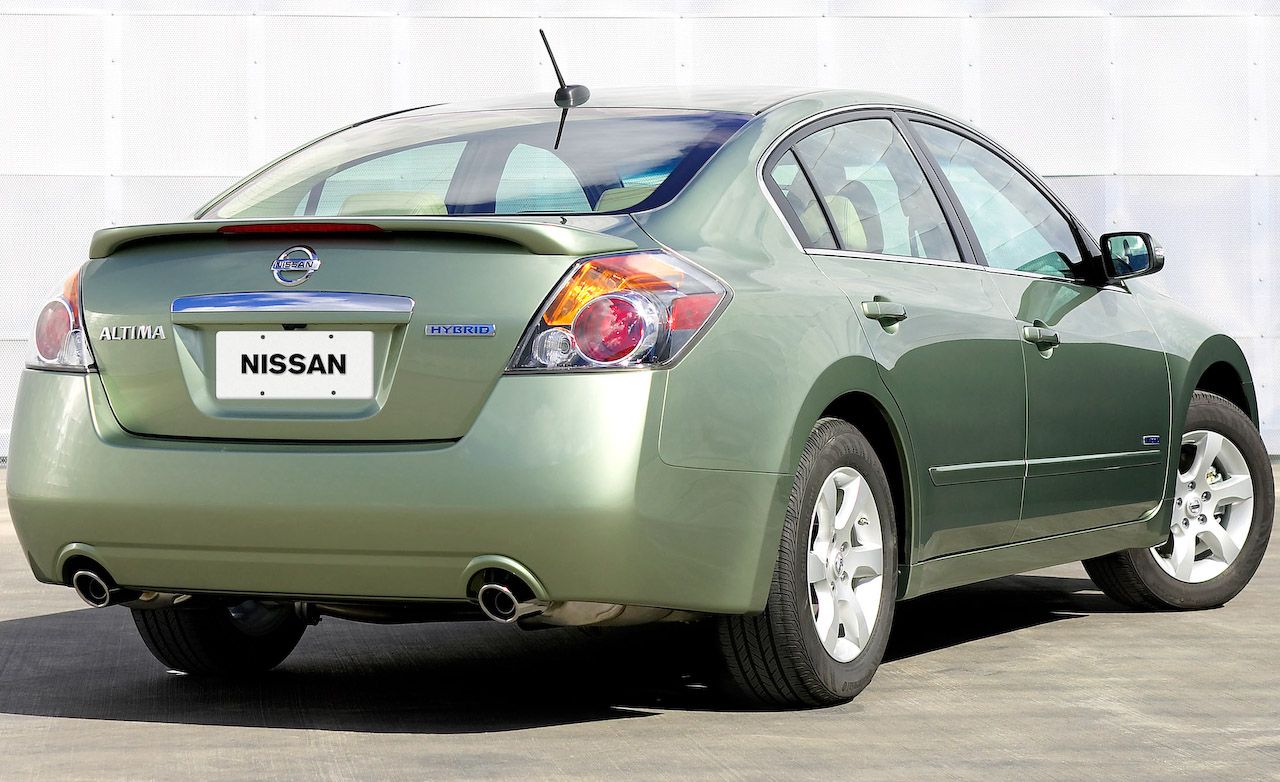 2009 nissan altima exhaust