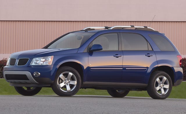 Pontiac Torrent Features and Specs