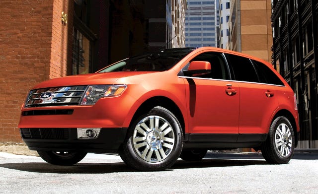 2010 Ford Edge SE 4dr FWD Features and Specs