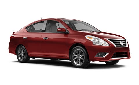 2017 nissan versa 4 door sedan