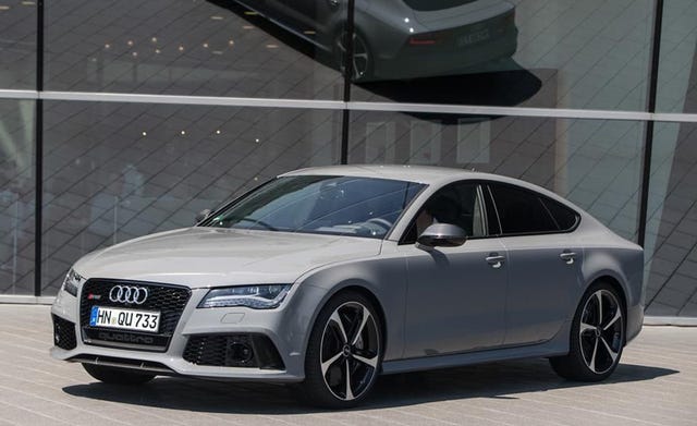 2015 Audi RS7 Prestige 4dr HB Features and Specs