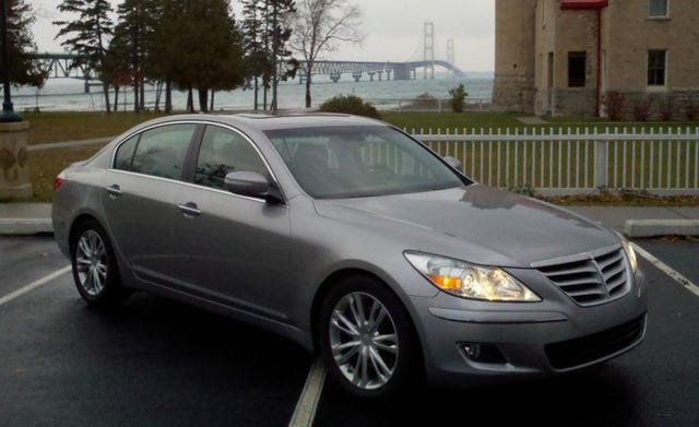 is 2011 hyundai genesis a good car