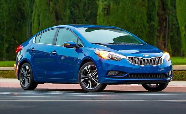 2015 Kia Forte EX 4dr Sdn Auto Features and Specs