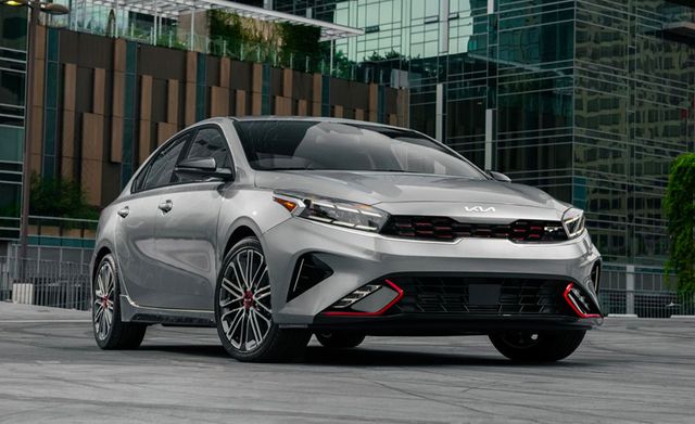 2022 Kia Forte FE IVT Features and Specs