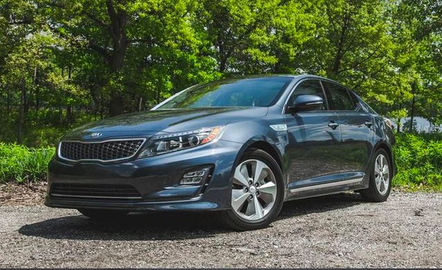 2016 Kia Optima 4dr Sdn Features and Specs