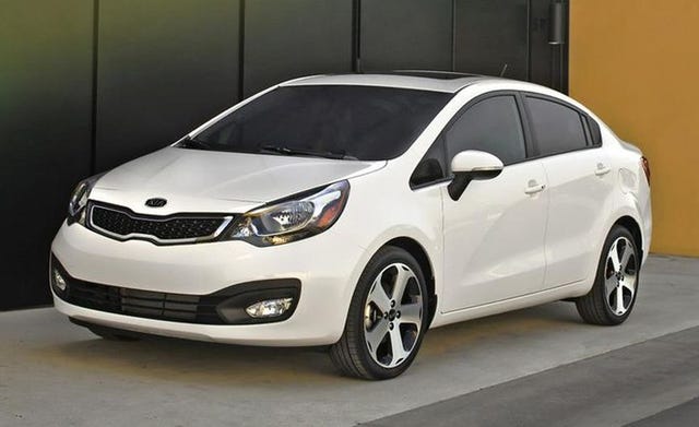 2015 Kia Rio SX 4dr Sdn Auto Features and Specs