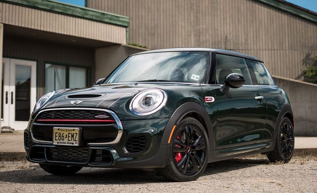 2018 Mini Cooper JCW John Cooper Works FWD Features and Specs