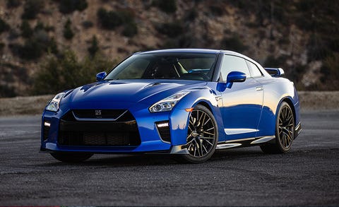 2021 Nissan GT-R T-spec AWD Features and Specs