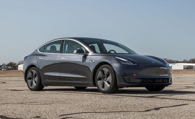 2019 Tesla Model 3 Mid Range RWD Features and Specs