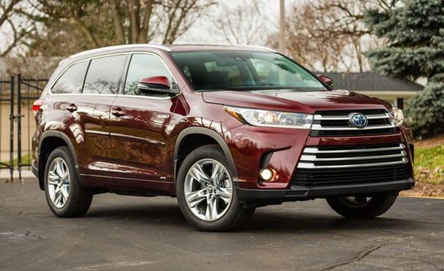 2017 Toyota Highlander Hybrid LE V6 AWD (Natl) Features and Specs