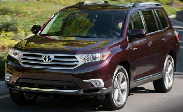 2013 toyota highlander car and driver