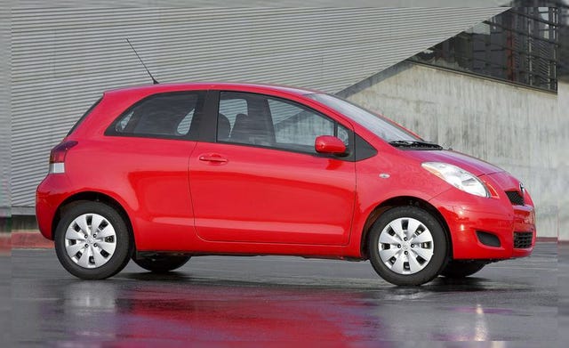 toyota yaris 2010 2 door