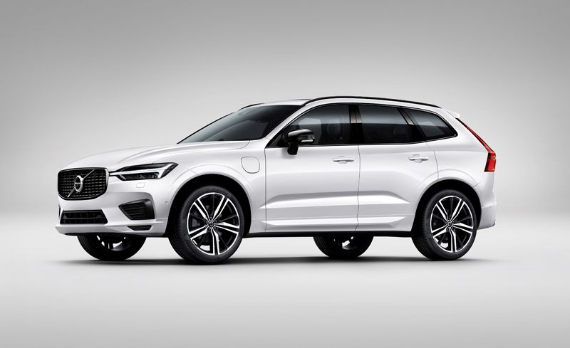 2021 Volvo XC60 Inscription Expression Recharge T8 eAWD PHEV Features and Specs