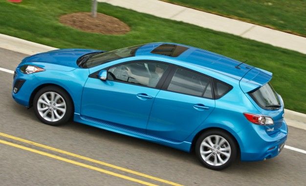 Mazda 3 i-stop Starts and Stops in Europe Only Mazda 3 i-stop Starts and Stops in Europe Only