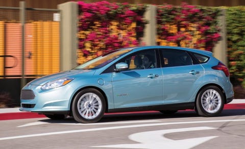 2017 Ford Focus Electric Adds Range News Car And Driver 2017 Ford Focus Electric