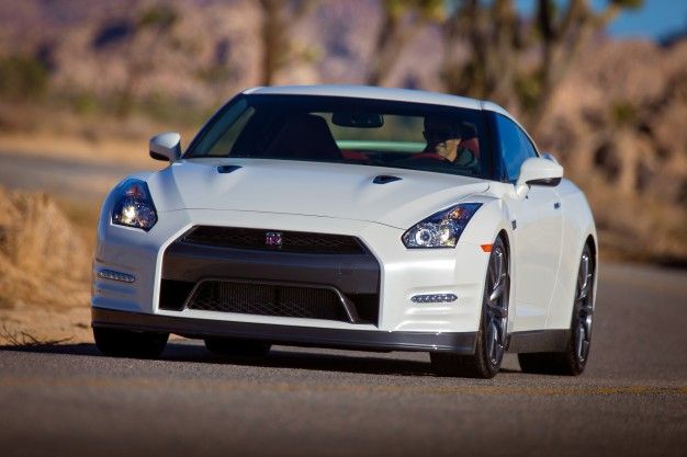 Nissan Gt R Nismo To Possible Hit 60 In 2 0 Seconds News Car And According To A Recent Report In Auto Express The Forthcoming Nissan Gt R Nismo May Post Brutally Quick 0 60 Time Of Two Seconds Flat Detail Supposedly