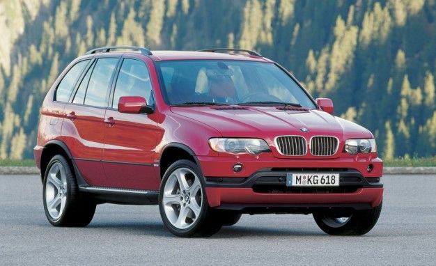 Detailing 15 Years of the BMW X5 – Feature – Car and Driver Detailing 15 Years of the BMW X5 – Feature – Car and Driver