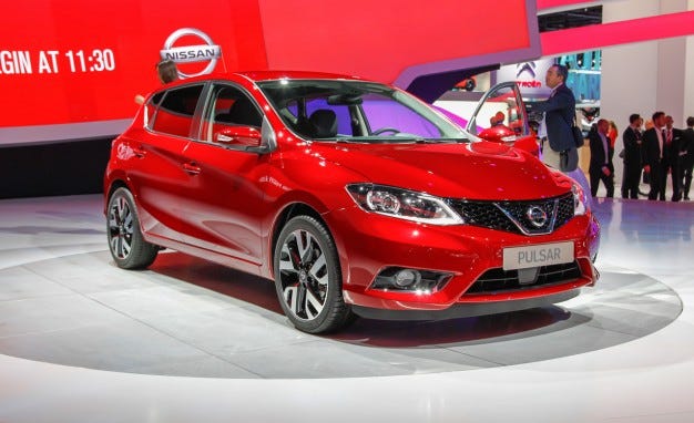 2015 Nissan Sentra | Review | Car and Driver 2015 Nissan Sentra | Review | Car and Driver