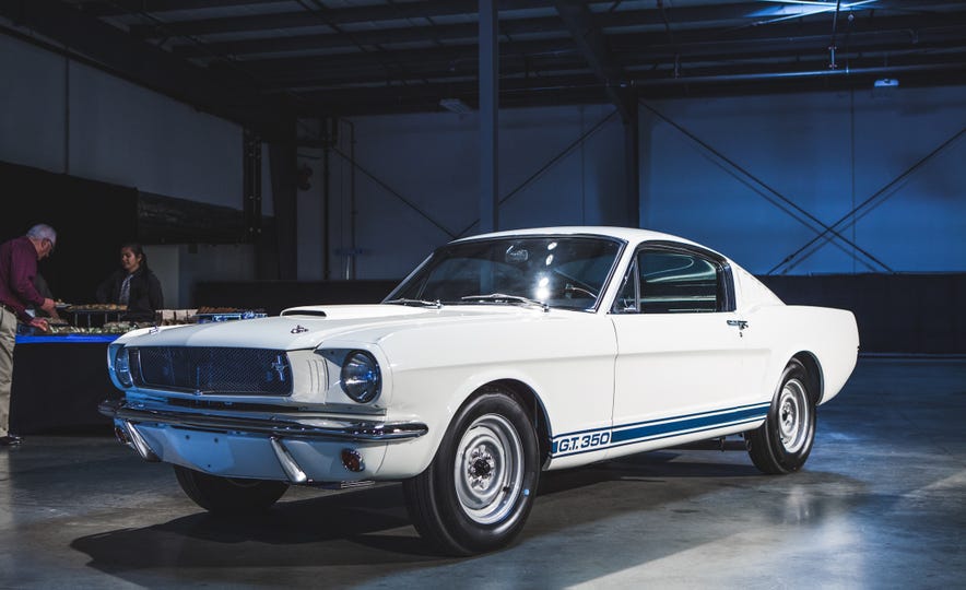 Shelby Mustang Stampede: Classic GT350s, GT500s Gather for New GT350’s ...