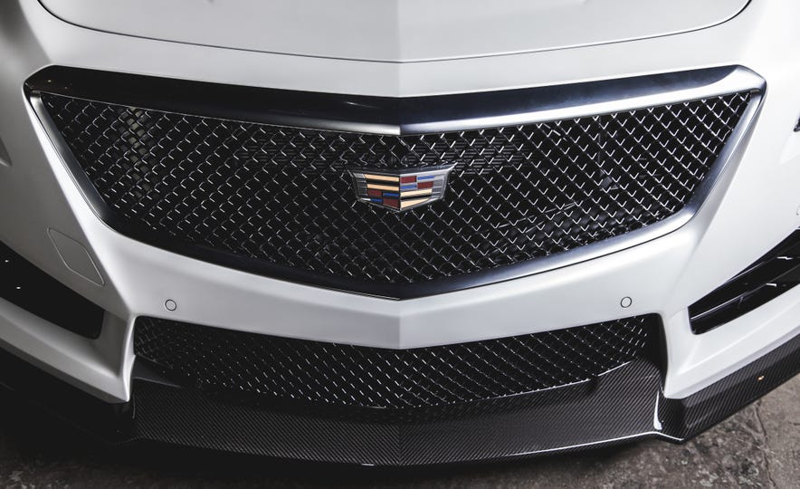 640 Hp Cadillac >> 15 Things You Need to Know About the 640-hp, 200-mph 2016 640 Hp Cadillac >> 15 Things You Need to Know About the 640-hp, 200-mph 2016