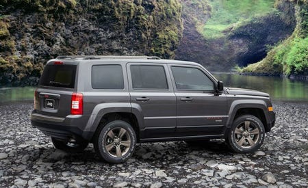 2017 Jeep Comp And Patriot Spy Photos News Car Driver Jeep Patriot Comp Replacement To Bow In March