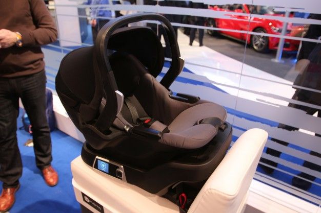 The 4moms Self-Installing Car Seat Makes Child Safety Easy – News ... The 4moms Self-Installing Car Seat Makes Child Safety Easy – News ...