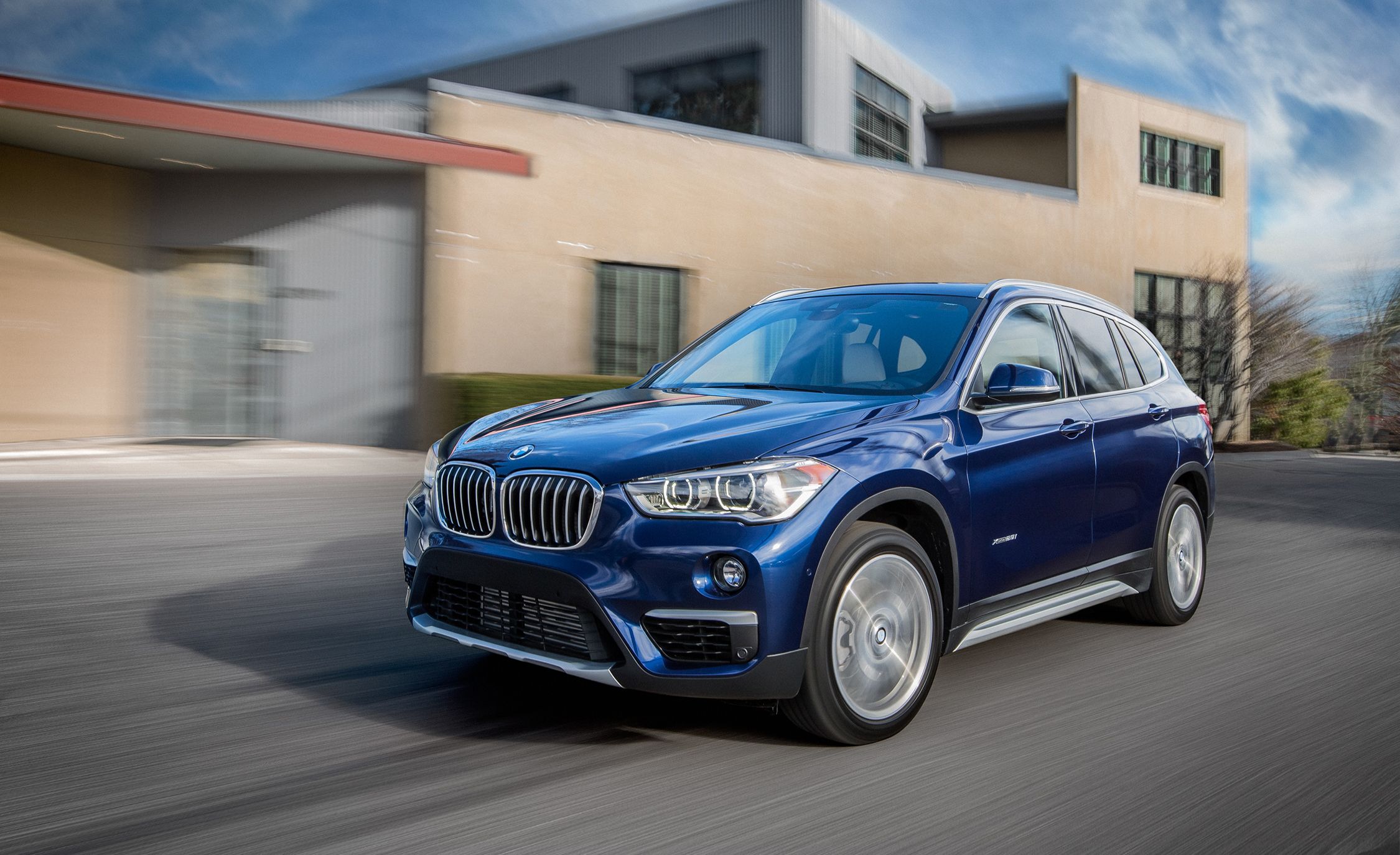 Bmw X1 Reviews Price Photos And Specs Car Driver